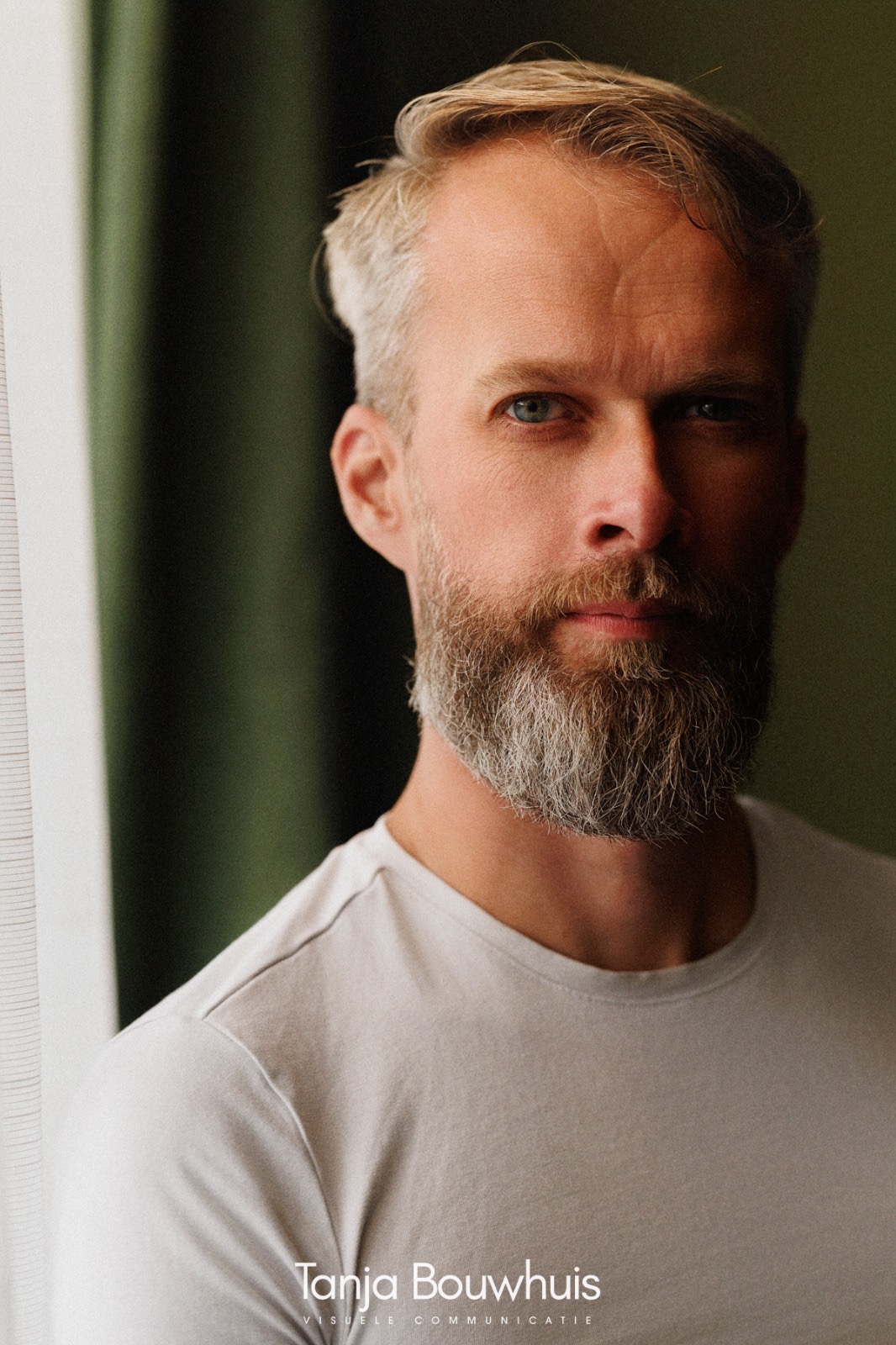 2bd801da-52d0-4cb6-850a-63edcd8e7377